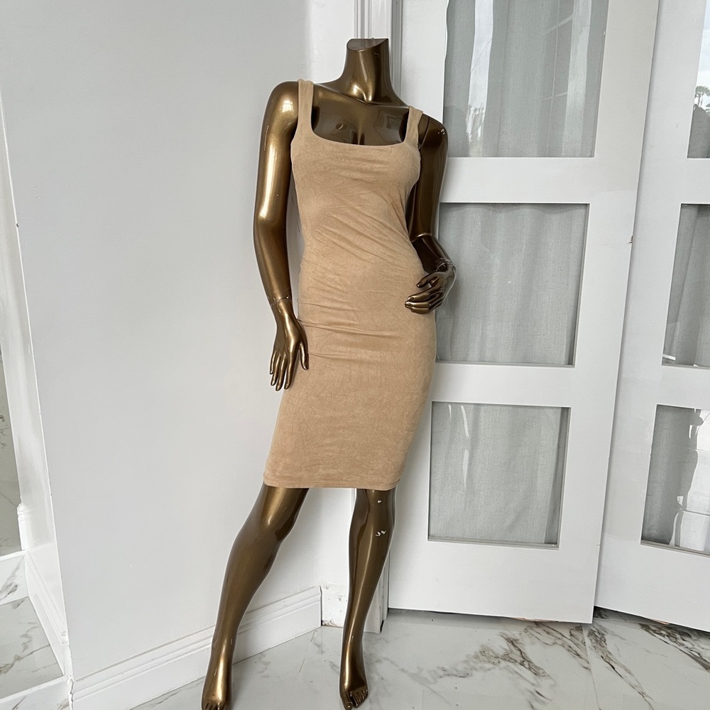 Va Va Voom Tan Midi Dress